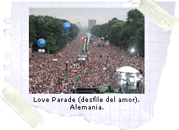 Love Parade (desfile del amor). Alemania.